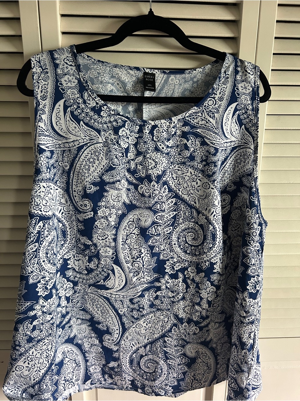 🫐 Emery Rose - Navy and White Paisley Sleeveless Cami / Tank - 3X, Office Ready!